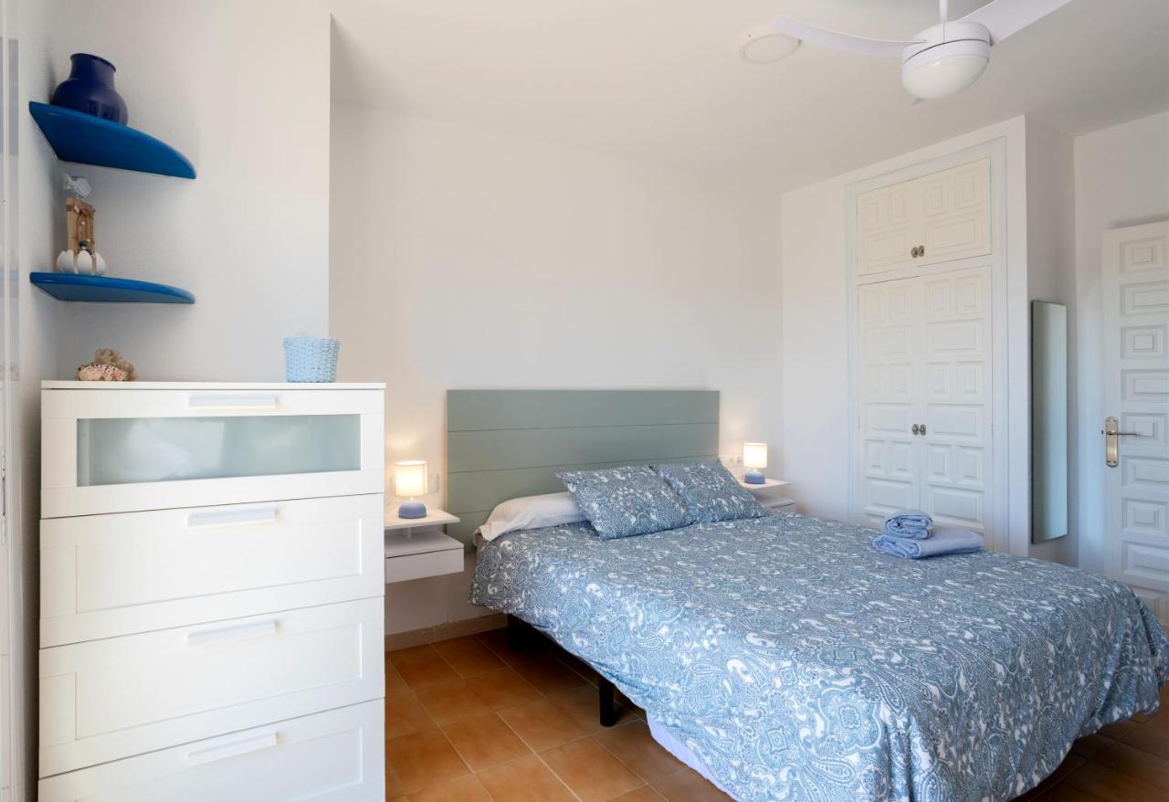 Bonita casa adosada con jardín privado y piscina comunitaria Calella De Palafrugell Exterior foto